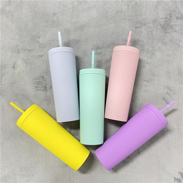 19oz edible Straw Cup with lid and logo, a plastic silicone coffee cup with straw for milk, bubble tea, or other beverages