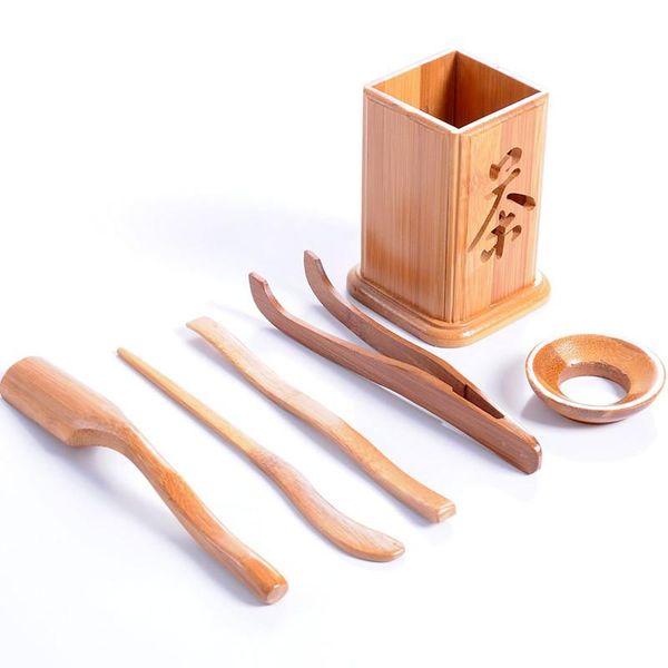 2021 new Chinese Gongfu tea set with natural bamboo saucers and wooden tools