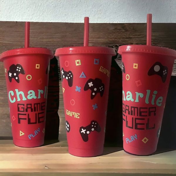 24oz/710ml reusable plastic tumblers with flat bottoms, clear design, and straw lids for Easter and Christmas