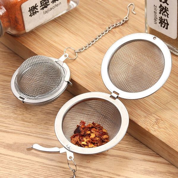 304/201 Stainless Steel Tea Infuser in various sizes from 4.5cm to 9cm for tea, spices, and cooking, with 100 pieces included