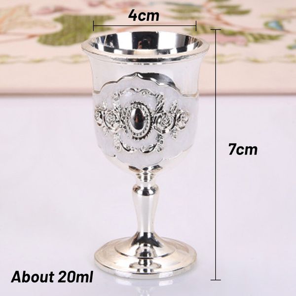 30ml wine glasses, champagne goblets, and vintage-style cocktail cups in gold, perfect as creative bar gifts with a European flair