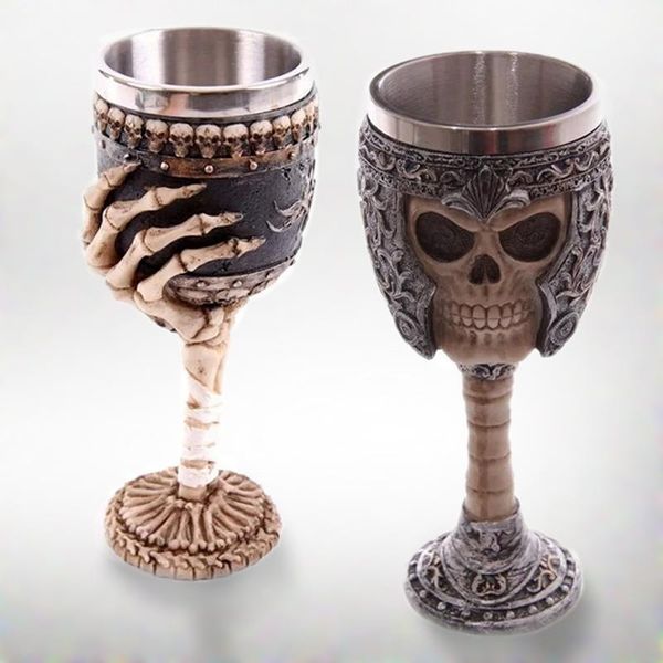 3D Skull Knight Helmet Goblet - Personalized Stainless Steel Beer Mug for Halloween Parties and Bar Use