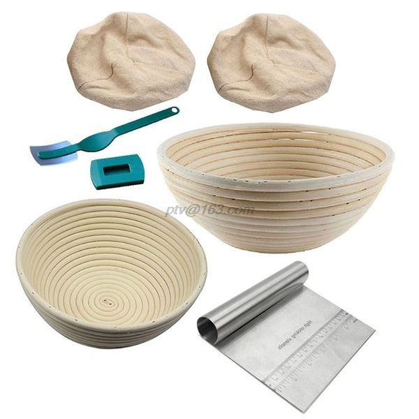 6-piece bread proofing set with banneton baskets, dough scraper, lame, and liners for professional bakers