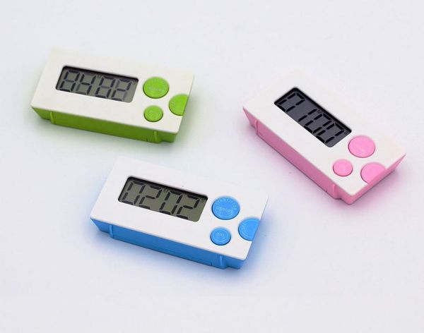 99-minute digital countdown timer with LCD display for lab or kitchen use