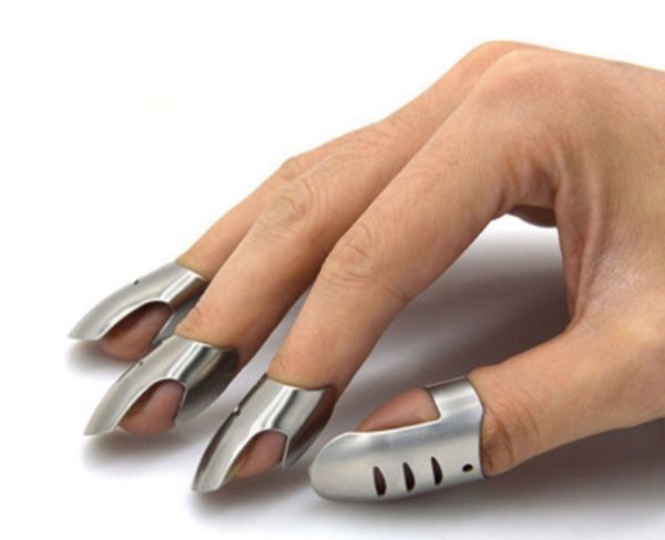 Adjustable stainless steel finger guard for safe chopping and slicing in the kitchen