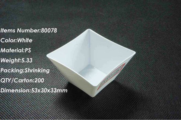 Clear mini emerald dessert plates, 55x30mm, 24 per pack, from wholesale party suppliers