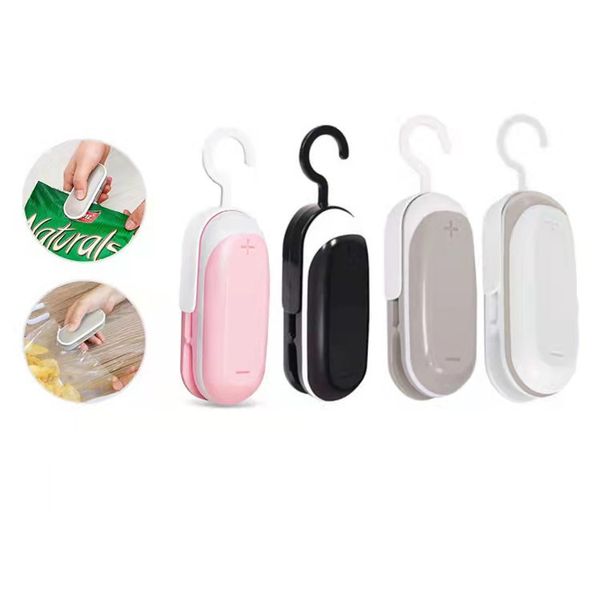 Compact heat sealer for food packaging, a handy tool to seal plastic bags and preserve snacks