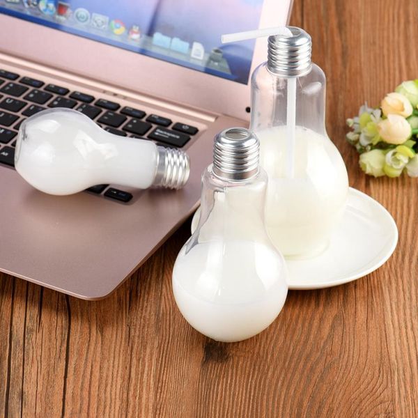 Creative Simple water bottle Fashion High quality life home essential Light cup shape Creative Lamp Shape Bottle

Rewritten:
Stylish minimalist water bottle for modern living, featuring a sleek cup-like design with lamp-inspired shape