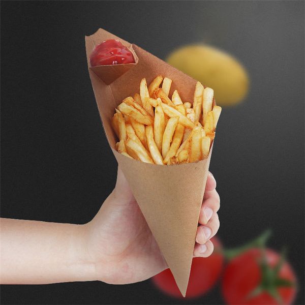 Disposable kraft paper containers for french fries, oil-resistant cone-shaped chips bags, and take-out food packaging ideal for parties