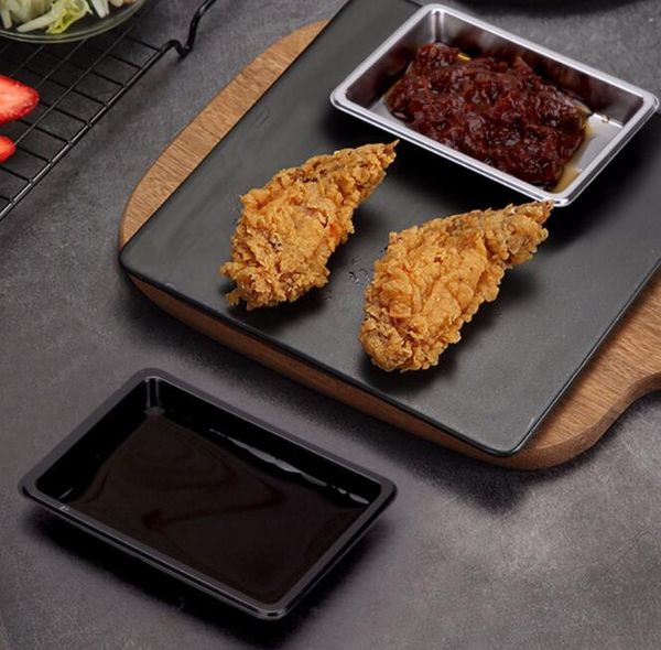 Disposable rectangular soy sauce and seasoning containers for restaurant use