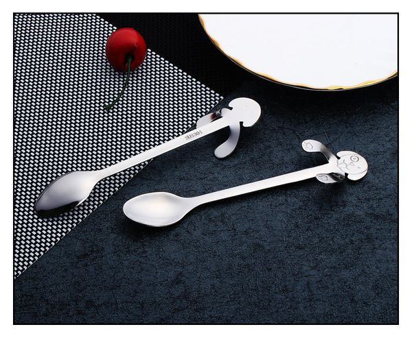 Fast shipping of 304 stainless steel cartoon dog spoons, perfect for ice cream, desserts, coffee, and tea, featuring cute hanging mug designs
