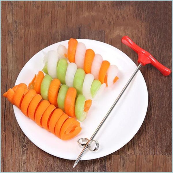 Fruit and veggie slicer with stainless steel blade for creative spiral cuts