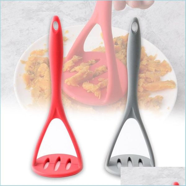Fruit and veggie tools: potato masher, egg press, kitchen squeezer for home delivery
