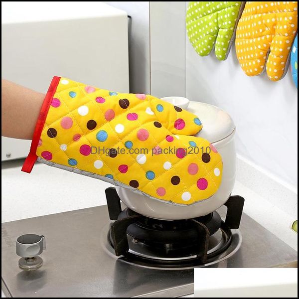 Heat-resistant oven gloves for baking, durable and microwave-safe