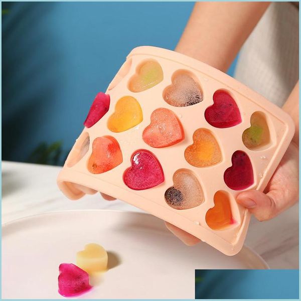 Ice cream mold set with lid for home kitchen use, heart-shaped silicone cube tray for bars