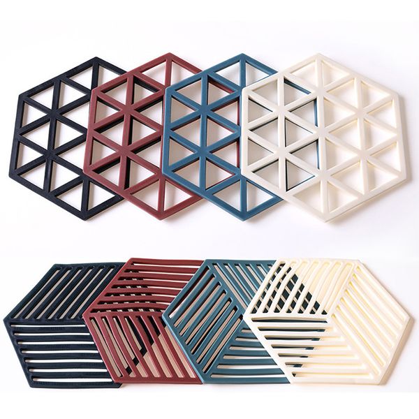 Lotus-shaped decorative coasters for dining tableware, perfect for tea cups and bowls during Christmas