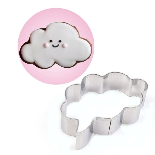 Metal cookie cutters for pastry and cupcake decorating
