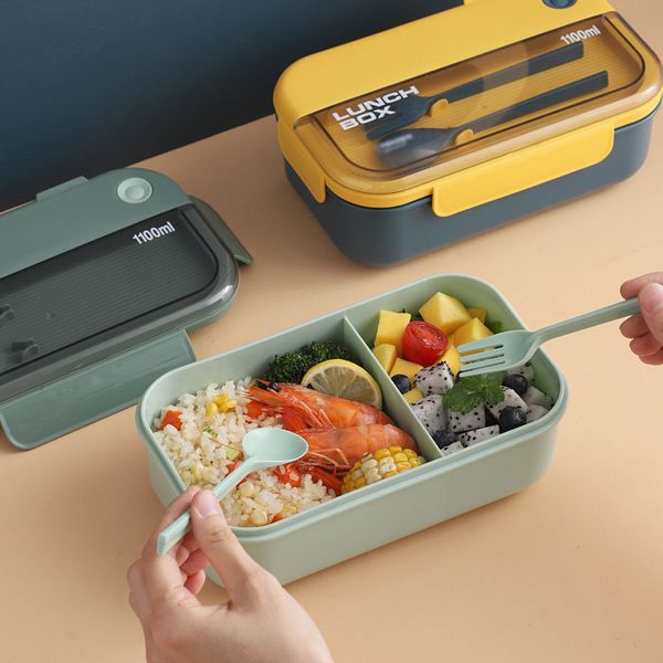 Morandi-style rectangular lunch box with multiple compartments, spoon and fork included, microwave-safe and portable for students and office workers