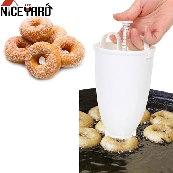 Mould Easy Fast Portable Donut Maker Manual Dispenser Doughnut Machine Arabic Waffle Plastic Lightweight Deep Fry 220618