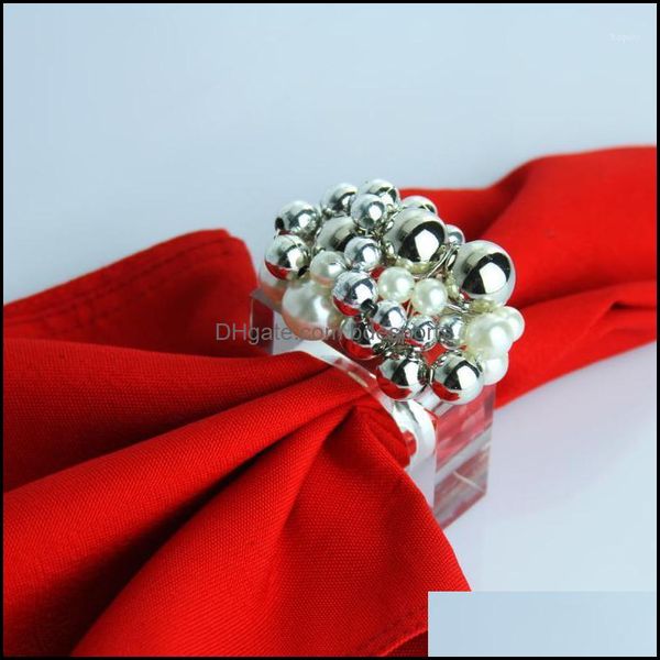 Napkin rings set of 4 with pearl and square acrylic holders for table decor