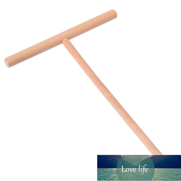 New wooden T-shaped crepe spreader for pancakes, eggs, and DIY pastry baking in home kitchens