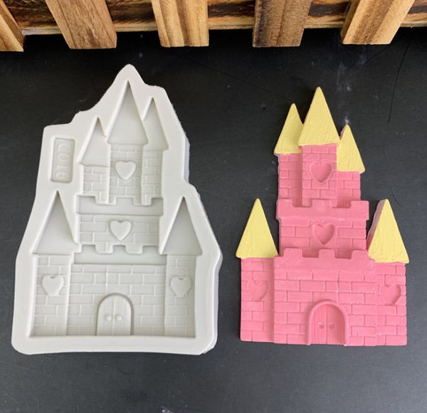 Newest large DIY castle house silicone mold for fondant cakes, chocolate, epoxy, and gypsum crafting