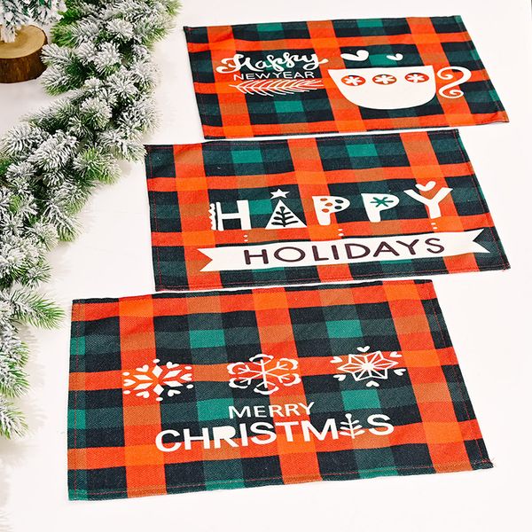 Non-slip printed Christmas table mats for festive decor and heat insulation