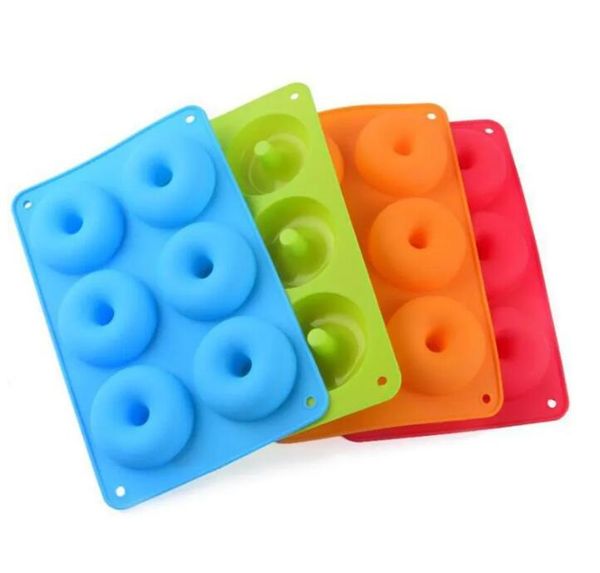 Non-stick silicone donut baking pan with 6 cavities for cakes and pastries