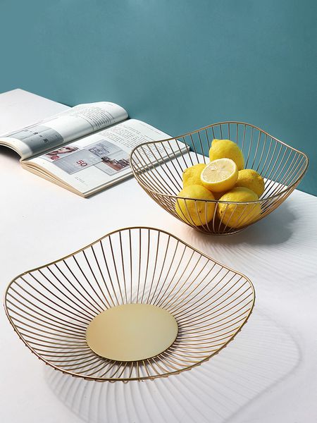Nordic-style metal fruit bowl for baby snacks, wrought iron craft basket