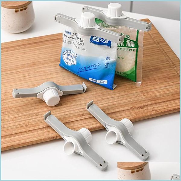 Other Kitchen Dining Bar Milk Powder Snacks Bag Sealing Clips Hine Package Sealer Bags Plastic Food Packing Accessories Drop Delive Dh7Vs

Rewritten:
Kitchen and dining bar essentials including milk powder snacks, sealing clips, plastic food bags, and packing accessories for convenient delivery