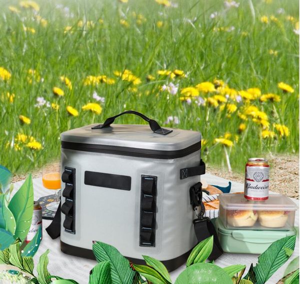 Outdoor insulated picnic buckets with wide openings for large-capacity waterproof storage