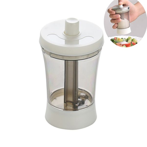 Plastic spice container with shaker top for kitchen seasonings