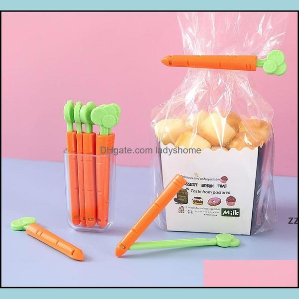 Portable carrot-shaped food bag clips for keeping snacks fresh