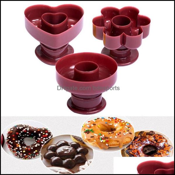 Portable manual donut maker for baking lightweight waffle dough in home kitchens and bars