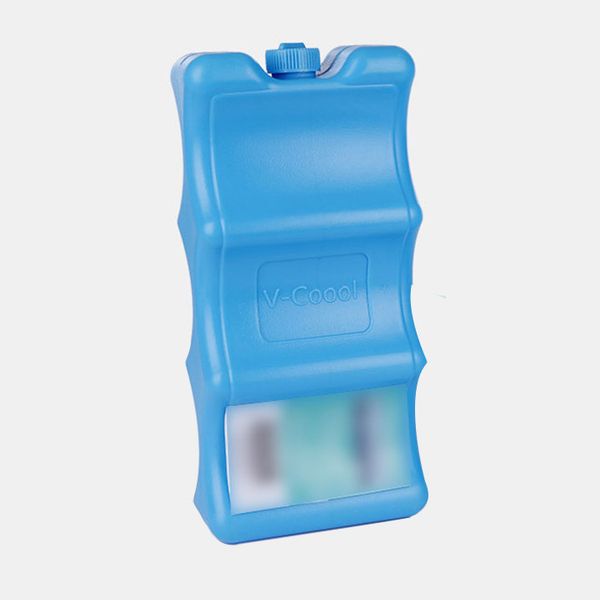 Reusable blue ice boxes for cold storage, water-filled plates and bottles to preserve milk and keep food fresh