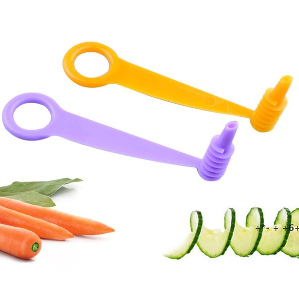 Rotating slicer for fruits and vegetables, a multifunctional kitchen cutting tool