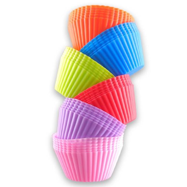 Round silicone baking molds for muffins and cupcakes, perfect for DIY kitchen baking and cake decorating