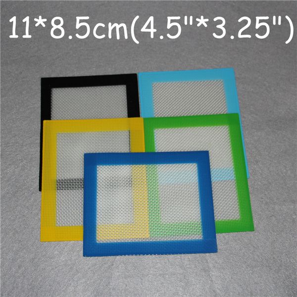 Silicone oil mats for dry herbs, available in 14x11.5cm or 11x8.5cm sizes, with baking sheets, jars, and dab tools for silicone containers, shipped via DHL