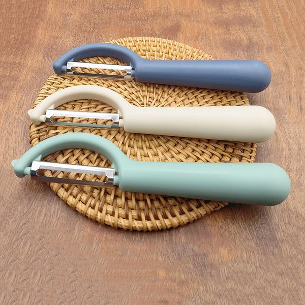Vegetable peeler and fruit grater for efficient kitchen prep